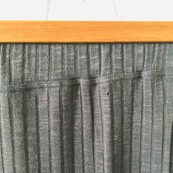 2 for $30 🎀 Wilfred Free - Verushka Skirt - Picture 5 of 6